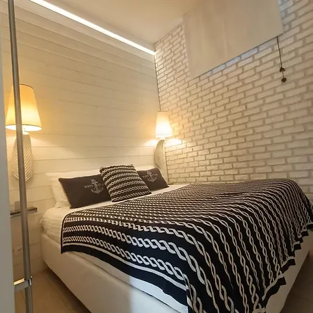 Suite Home Алассио